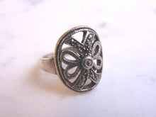 Load image into Gallery viewer, Women&#39;s Vintage Estate Sterling Silver Ring 4.1g E3615