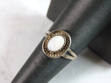 Load image into Gallery viewer, Womens Vintage Estate Sterling Silver Modernist Ring 2g E3635