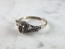 Load image into Gallery viewer, Womens Vintage Estate Sterling Silver Modernist Ring 2.1g E3659