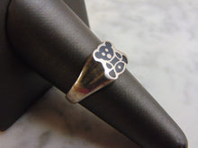 Load image into Gallery viewer, Womens Vintage Estate Sterling Silver Teddy Bear Ring 4.3g E3685