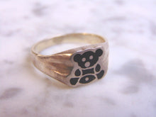 Load image into Gallery viewer, Womens Vintage Estate Sterling Silver Teddy Bear Ring 4.3g E3685