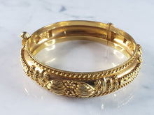 Load image into Gallery viewer, Womens Vintage Estate 22K Yellow Gold Bangle Bracelet 42.1g E3721