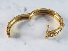 Load image into Gallery viewer, Womens Vintage Estate 22K Yellow Gold Bangle Bracelet 42.1g E3721