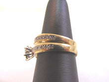 Load image into Gallery viewer, Womens Vintage Estate 10K Yellow Gold Diamond Wedding Ring Set 4.1g E3809