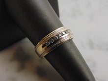 Load image into Gallery viewer, Women&#39;s Vintage Estate 14K White Gold Diamond Ring, 4.7g E3850