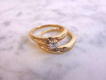 Load image into Gallery viewer, Womens Vintage Estate 14k Gold Diamond Ring Wedding Set 4.9g #E3852