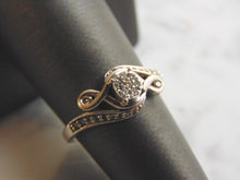 Load image into Gallery viewer, Womens Vintage Estate 10K White Gold Ring Diamond Ring, 3.4g, E3854