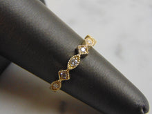 Load image into Gallery viewer, Women&#39;s 14K Yellow Gold Diamond Ring 2.5g E3864