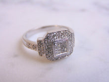 Load image into Gallery viewer, Women&#39;s 14K White Gold Diamond Ring 4.4g E3865