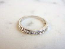 Load image into Gallery viewer, Womens Vintage Estate 14k White Gold Diamond Ring 2.1g #E3875
