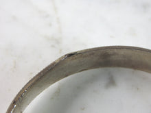 Load image into Gallery viewer, Womens Vintage Estate Sterling Silver Modernist Cuff Bracelet 17.5g E5069