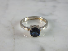 Load image into Gallery viewer, Womens Sterling Silver Ring w/ Sapphire Colored Stone 2.3g E5070