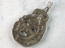 Load image into Gallery viewer, Womens Vintage Estate Sterling Silver Southwestern Turquoise Pendant 18.3g E5209