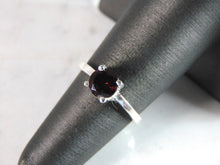 Load image into Gallery viewer, Womens Sterling Silver Ring w/ Garnet Colored Stone 2.6g E5271