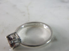 Load image into Gallery viewer, Womens Sterling Silver Ring w/ Garnet Colored Stone 2.6g E5271