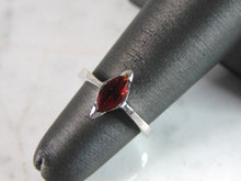 Load image into Gallery viewer, Womens Sterling Silver Ring w/ Garnet Colored Stone 2.6g E5314