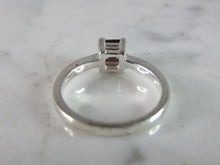 Load image into Gallery viewer, Womens Sterling Silver Ring w/ Garnet Colored Stone 3.9g E5325