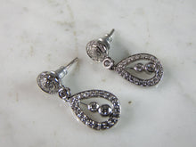 Load image into Gallery viewer, Womens Vintage Estate Sterling Silver CZ Earrings 2.7g E5402