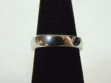 Load image into Gallery viewer, Womens Sterling Silver .925 Ring w/ Canary Colored Stone 8.7g #3099