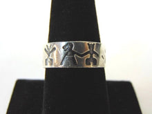 Load image into Gallery viewer, Womens Vintage Estate Sterling Silver Southwestern Style Ring