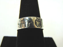 Load image into Gallery viewer, Womens Vintage Estate Sterling Silver Southwestern Style Ring