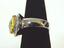 Load image into Gallery viewer, Womens Sterling Silver .925 Ring w/ Canary Colored Stone 8.7g #3099
