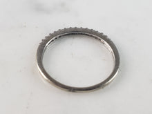 Load image into Gallery viewer, Womens Vintage Estate 10K White Gold Diamond Ring, 1.0g E5964