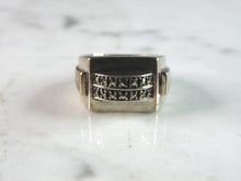 Load image into Gallery viewer, Womens Vintage Estate Sterling Silver Modernist Ring 8g E6010