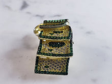 Load image into Gallery viewer, Vintage Estate Sterling Silver Money Wheel Pendant 15.5g #E6135