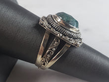Load image into Gallery viewer, Womens Vintage Estate Sterling Silver Aventurine Ring 8.0g E6162