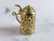 Load image into Gallery viewer, Womens Vintage Estate 14k Gold Beer Stein Pendant Charm Bracelet 4.3g E6190