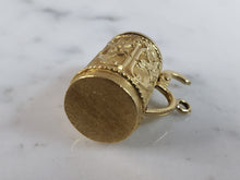Load image into Gallery viewer, Womens Vintage Estate 14k Gold Beer Stein Pendant Charm Bracelet 4.3g E6190