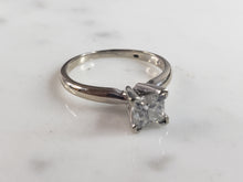 Load image into Gallery viewer, Womens Vintage Estate 14k White Gold Diamond Engagement Ring 2.1g  #E6211