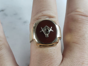 Mens Vintage Estate 10K Gold Free Mason Ring 7.4g E6215