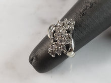 Load image into Gallery viewer, Womens Vintage Estate 14K White Gold Diamond Cluster Ring 3.8g E6223