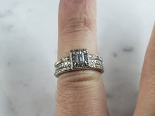 Load image into Gallery viewer, Womens Vintage Estate 14K White Gold Diamond Engagement Ring Set, 7.1g E6225