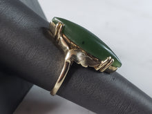 Load image into Gallery viewer, Womens Vintage Estate 10K Yellow Gold Serpentine Ring 5.1g E6233