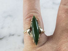 Load image into Gallery viewer, Womens Vintage Estate 10K Yellow Gold Serpentine Ring 5.1g E6233