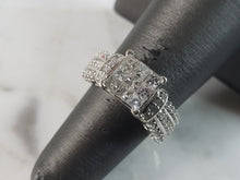 Load image into Gallery viewer, Womens Vintage Estate 10K White Gold Diamond Ring 5.4g, E6236