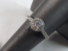 Load image into Gallery viewer, Womens Vintage Estate 10K White Gold Diamond Ring, 2.8g, E6238