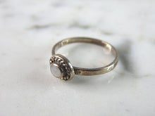 Load image into Gallery viewer, Womens Vintage Estate Sterling Silver Modernist Ring 1.0g E6315