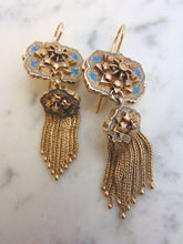 Load image into Gallery viewer, Womens Vintage Estate 14K Gold Art Deco Earrings 27.2g #E751