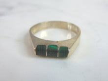 Load image into Gallery viewer, Vintage Estate Sterling Silver Malachite Ring 7.0g E782