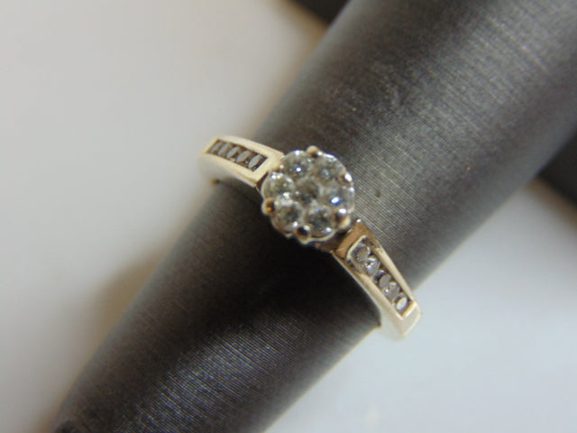 Women's Vintage Estate 14K White Gold Diamond Ring, 3.5g E784