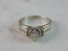 Load image into Gallery viewer, Womens Vintage Estate 14K White Gold Diamond Ring 5.1g E800