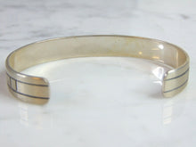 Load image into Gallery viewer, Vintage Estate Sterling Silver Southwestern Cuff Bracelet 22.2g E813