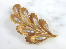 Load image into Gallery viewer, Womens Vintage Estate 18K Gold Diamond Oak Leaf Brooch 14.5g E817