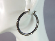 Load image into Gallery viewer, Womens Vintage Estate Sterling Silver Hoop Earrings 2.7g E835