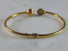 Load image into Gallery viewer, Womens Vintage Estate 18K Yellow Gold Cuff Bracelet 6.9g E837