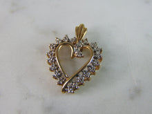 Load image into Gallery viewer, Womens Vintage Estate 10K Yellow Gold Heart Pendant 1.5g E846